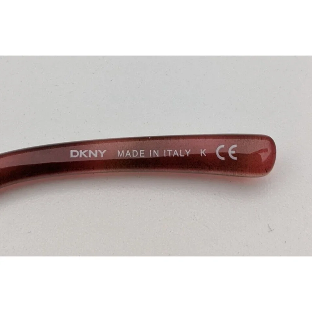 Dkny frame almost